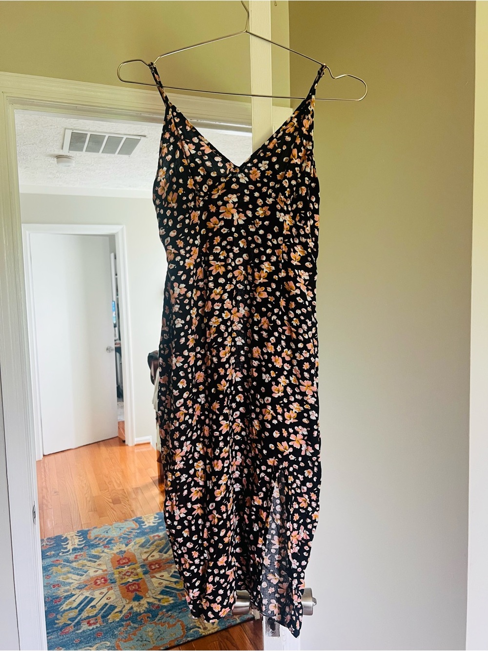 Cute Floral Midi Dress with Pink and White Print